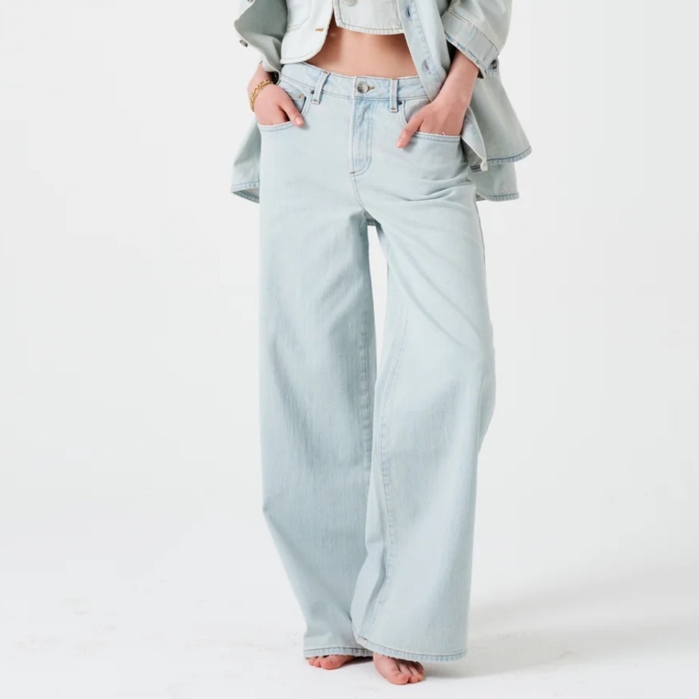 NWT. SEVENTY + MOCHI Gracie Jean in Coachella Vintage
